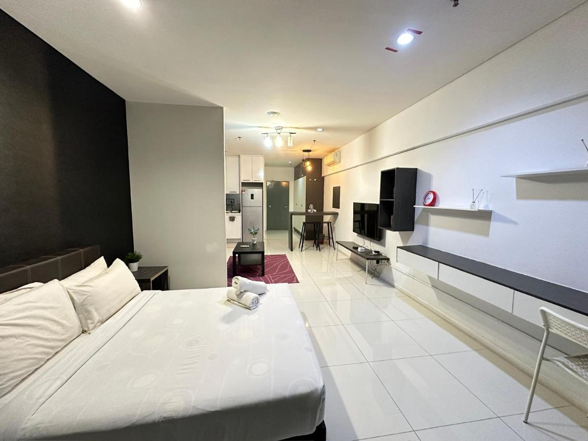 Summer Suites Klcc By Purple Orchid Kuala Lumpur Esterno foto