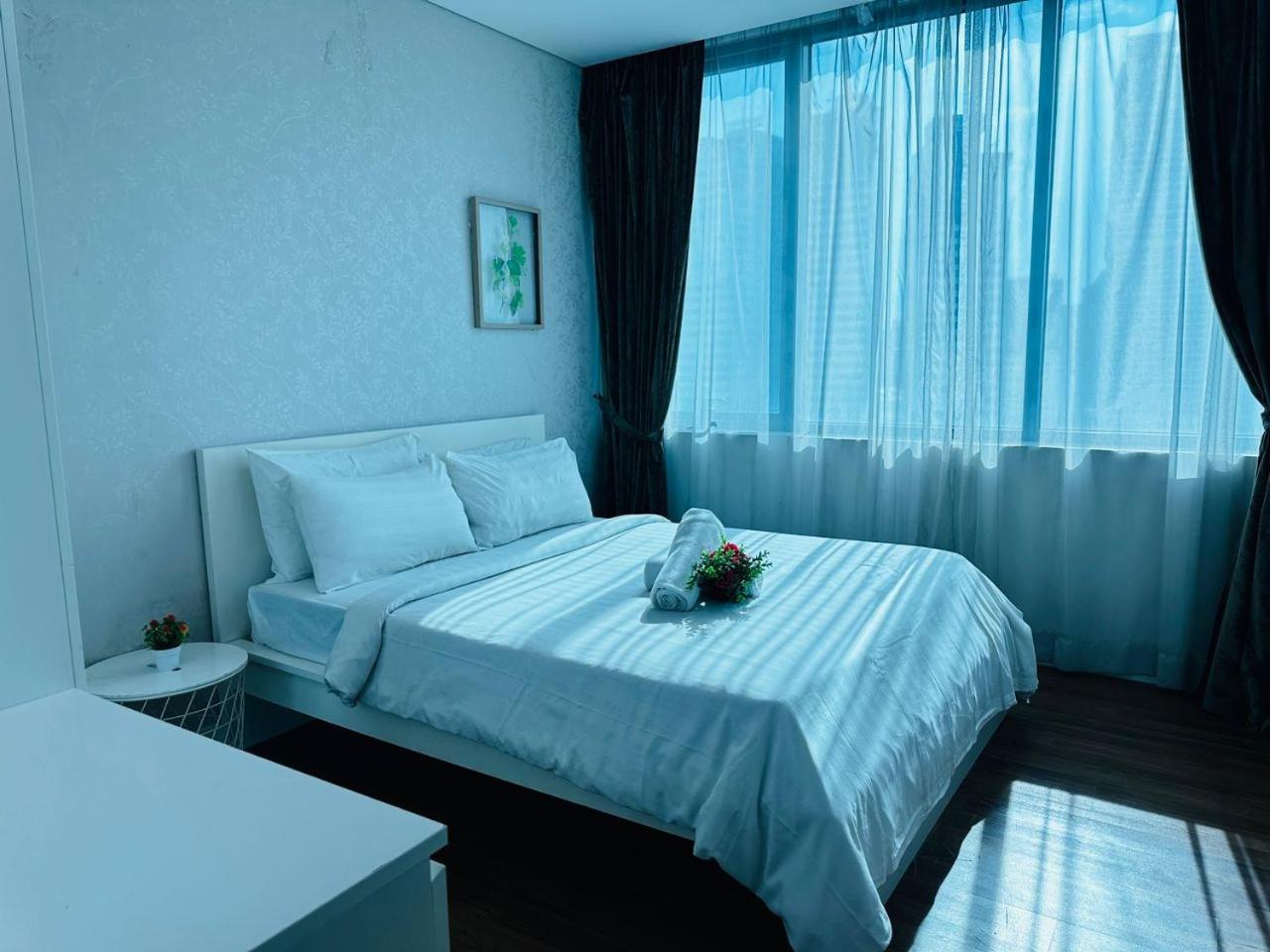 Summer Suites Klcc By Purple Orchid Kuala Lumpur Esterno foto